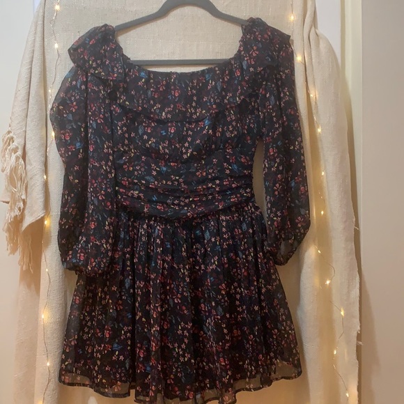 I wish this fit me - Picture 1 of 4